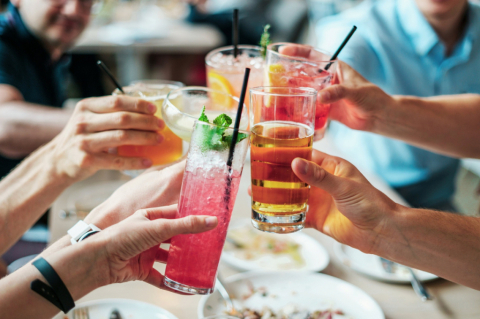 14. Nepi alkohol aspoň 3 hodiny pred spaním